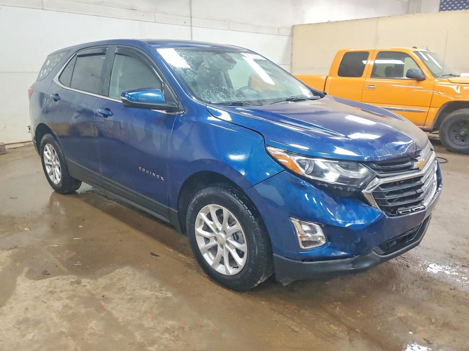 Photo 4 from auction – 2019 CHEVROLET EQUINOX with VIN 3GNAXJEV1KL339728