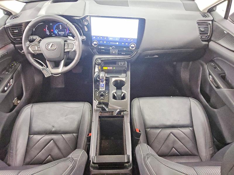 Foto 8 de la subasta – 2024 LEXUS NX con VIN 2T2HGCEZ4RC048672
