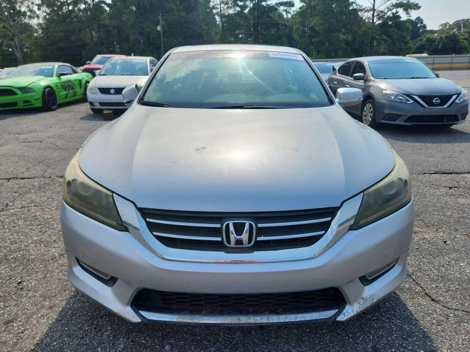 Photo 5 from auction – 2013 HONDA ACCORD with VIN 1HGCR2F72DA103201
