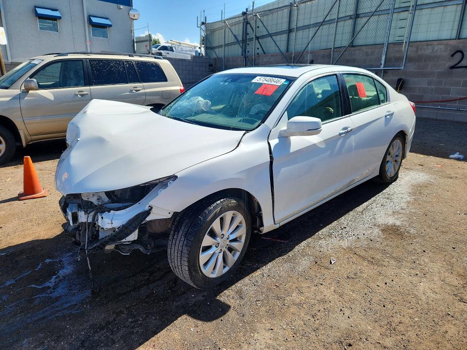 HONDA ACCORD 2015 with VIN 1HGCR2F81FA245776 - Photo from auction