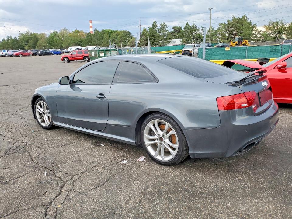 Photo 2 from auction – 2013 AUDI RS5 with VIN WUAC6AFR0DA901346