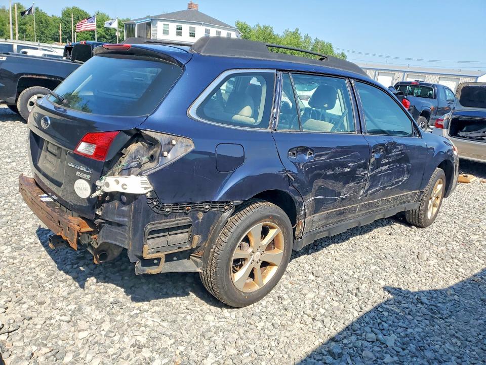 Photo 3 from auction – 2014 SUBARU OUTBACK with VIN 4S4BRBAC2E3279827