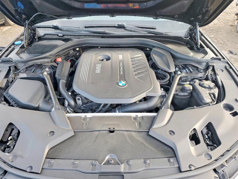Photo 11 from auction – 2018 BMW 540 with VIN WBAJE7C54JG891602