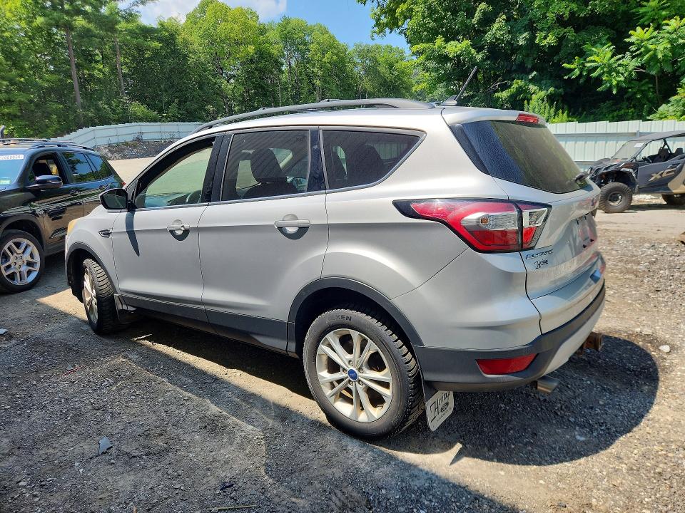 Photo 2 from auction – 2018 FORD ESCAPE with VIN 1FMCU9HD0JUA59584