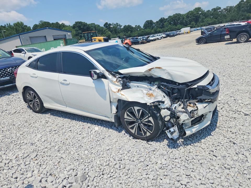Photo 4 from auction – 2016 HONDA CIVIC with VIN 19XFC1F71GE028354