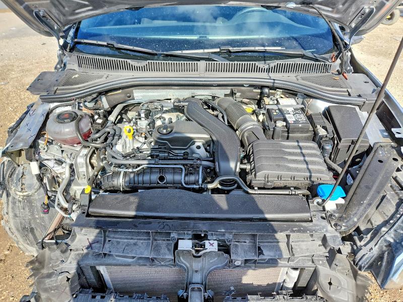 Photo 11 from auction – 2024 VOLKSWAGEN JETTA with VIN 3VWBM7BU6RM037275