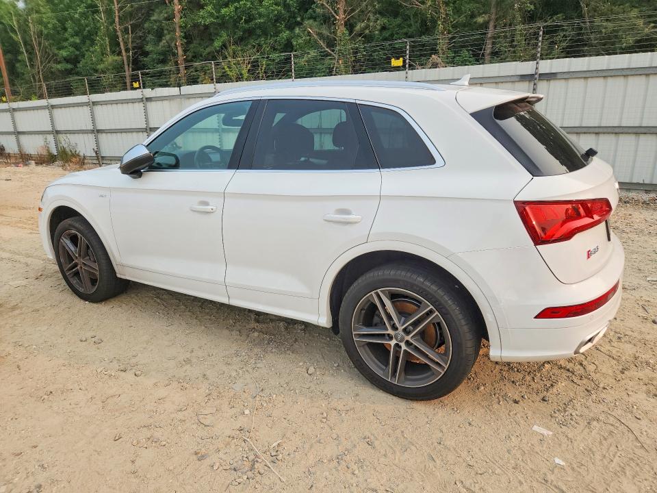 Photo 2 from auction – 2018 AUDI SQ5 with VIN WA1A4AFY6J2028283