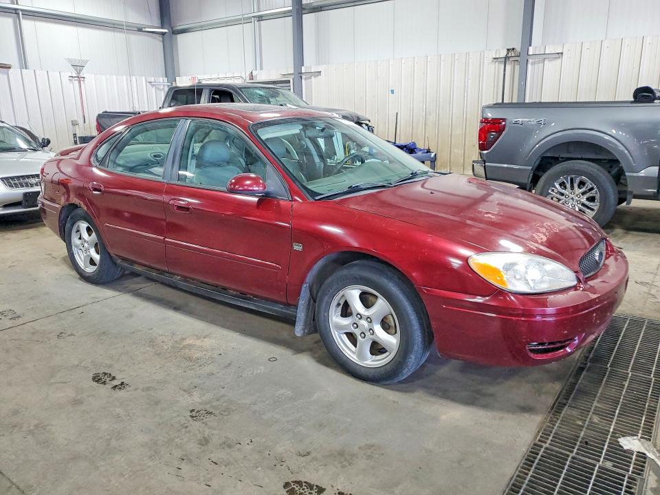 Photo 4 from auction – 2004 FORD TAURUS with VIN 1FAFP55S54G124779