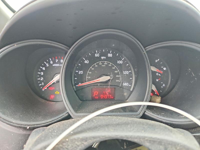 Photo 9 from auction – 2016 KIA RIO with VIN KNADM5A35G6579292
