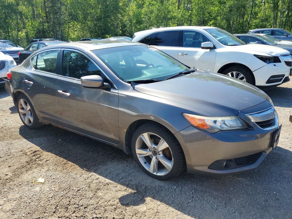 Photo 4 from auction – 2013 ACURA ILX with VIN 19VDE1F55DE400377