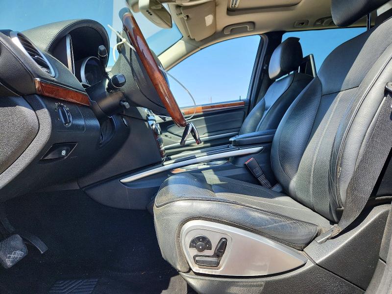 Photo 7 from auction – 2010 MERCEDES-BENZ GL with VIN 4JGBF7BE5AA569278