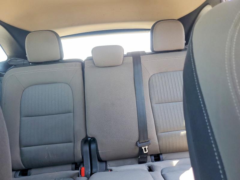 Photo 10 from auction – 2020 FORD ESCAPE with VIN 1FMCU0F66LUC41437