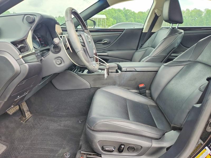 Photo 7 from auction – 2021 LEXUS ES with VIN 58ADA1C17MU004235