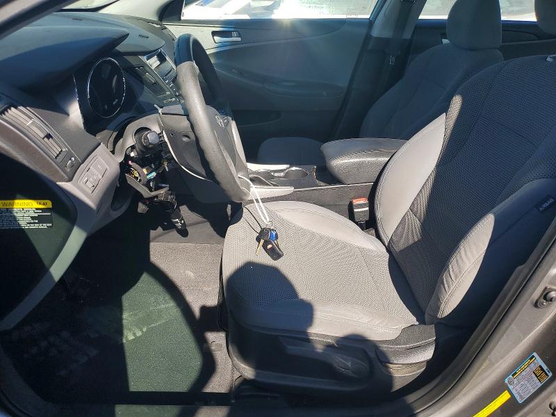 Photo 7 from auction – 2014 HYUNDAI SONATA with VIN 5NPEB4AC2EH880161