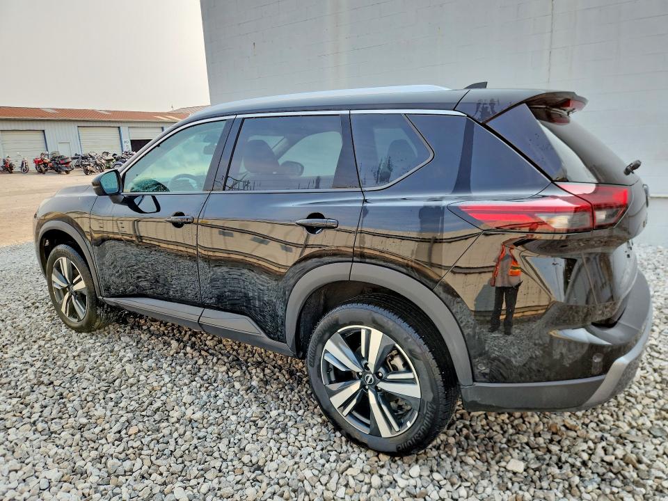 Photo 2 from auction – 2026 NISSAN ROGUE with VIN 5N1BT3CB4TC682412
