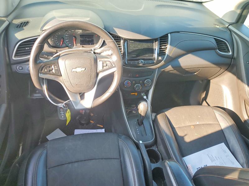Photo 8 from auction – 2019 CHEVROLET TRAX with VIN KL7CJLSB2KB858195