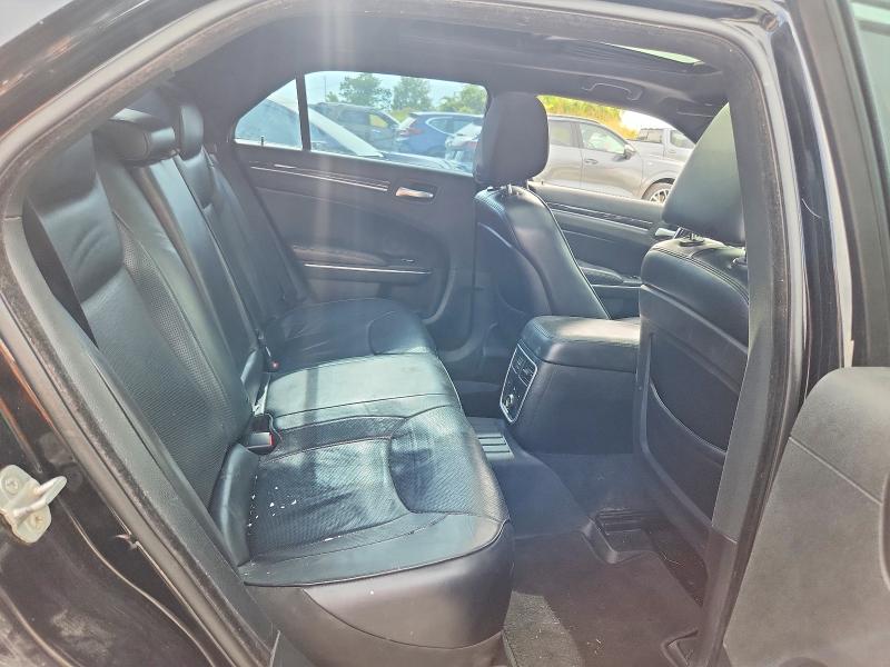 Photo 10 from auction – 2014 CHRYSLER 300C with VIN 2C3CCAKT7EH217862