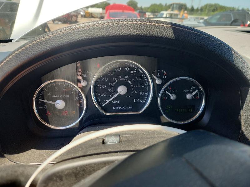 Photo 9 from auction – 2006 LINCOLN MARK LT with VIN 5LTPW18526FJ03992