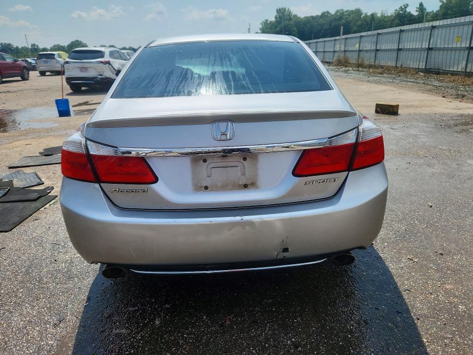 Photo 6 from auction – 2014 HONDA ACCORD with VIN 1HGCR2F53EA030159