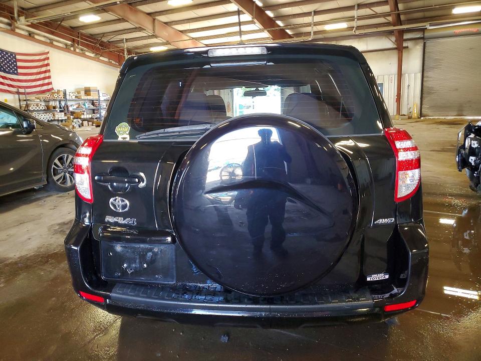 Photo 6 from auction – 2012 TOYOTA RAV4 with VIN 2T3BF4DV1CW256703