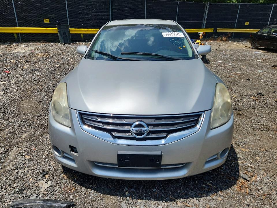 Photo 5 from auction – 2011 NISSAN ALTIMA with VIN 1N4AL2APXBC143354