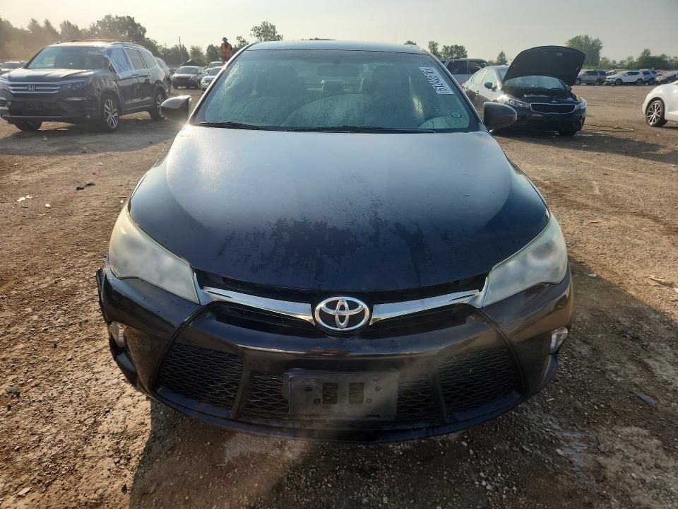 Снимка 5 от търг – 2016 TOYOTA CAMRY с VIN 4T1BF1FK3GU189456