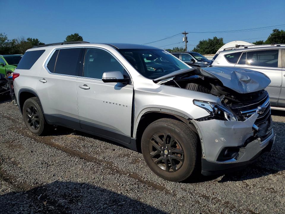 Снимка 4 от търг – 2020 CHEVROLET TRAVERSE с VIN 1GNEVGKWXLJ237103