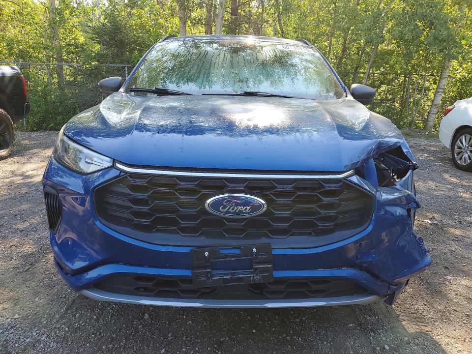 Photo 5 from auction – 2023 FORD ESCAPE with VIN 1FMCU9MN2PUA44270
