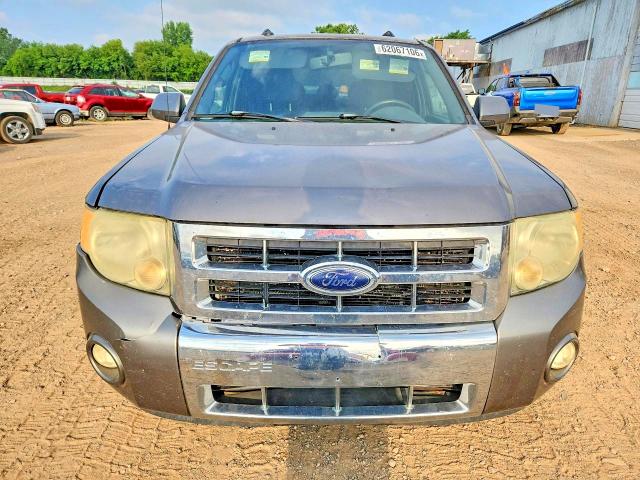 Photo 5 from auction – 2009 FORD ESCAPE with VIN 1FMCU04G99KA15179