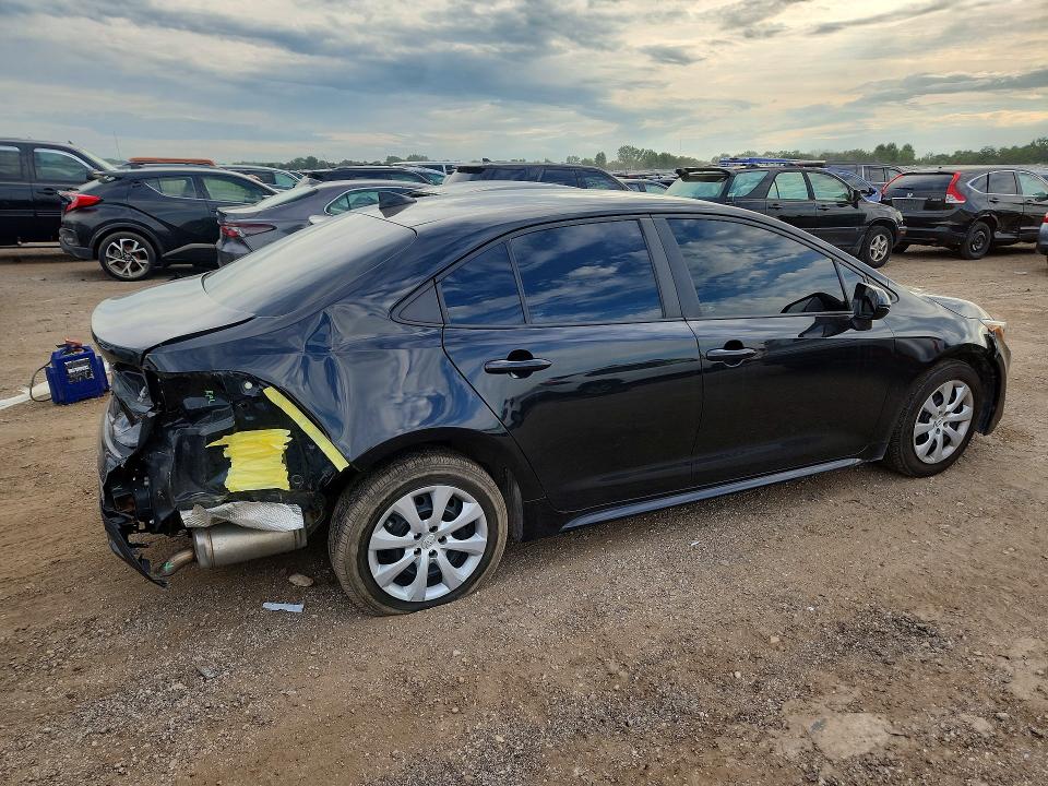 Photo 3 from auction – 2022 TOYOTA COROLLA with VIN 5YFEPMAE9NP350808