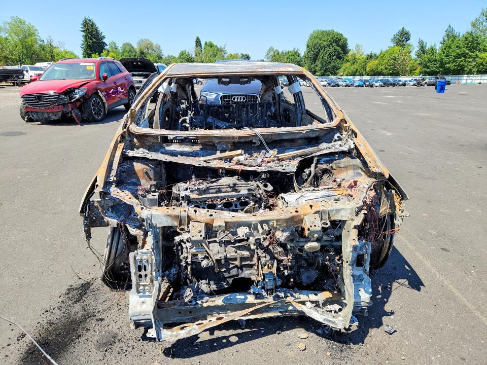 Photo 5 from auction – 2010 TOYOTA PRIUS with VIN JTDKN3DU0A0049094