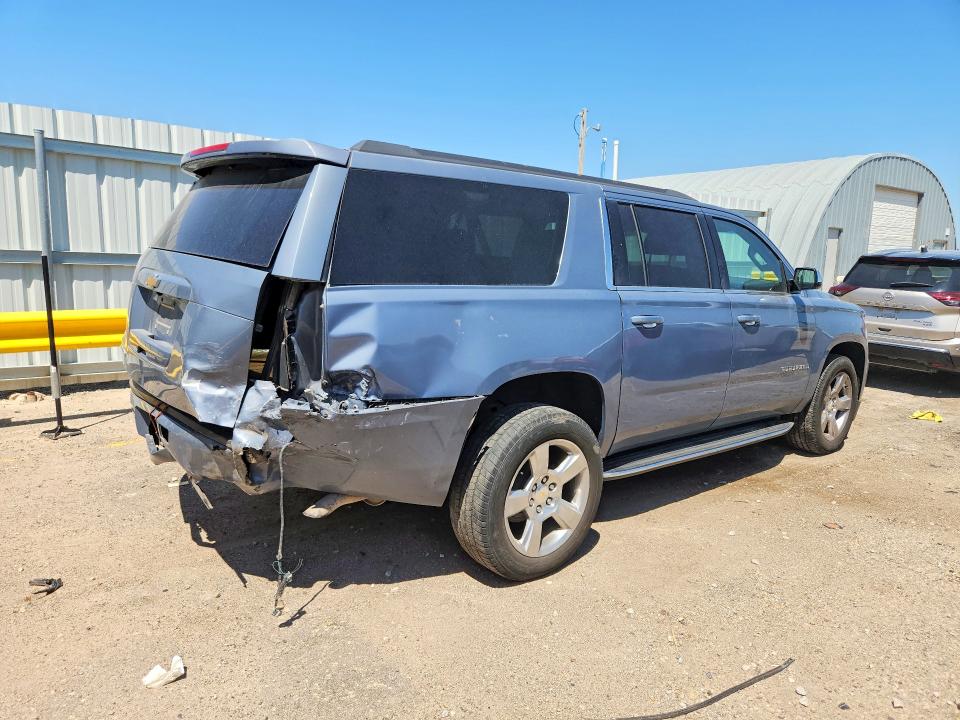 Photo 3 from auction – 2016 CHEVROLET SUBURBAN with VIN 1GNSCGKC0GR381233