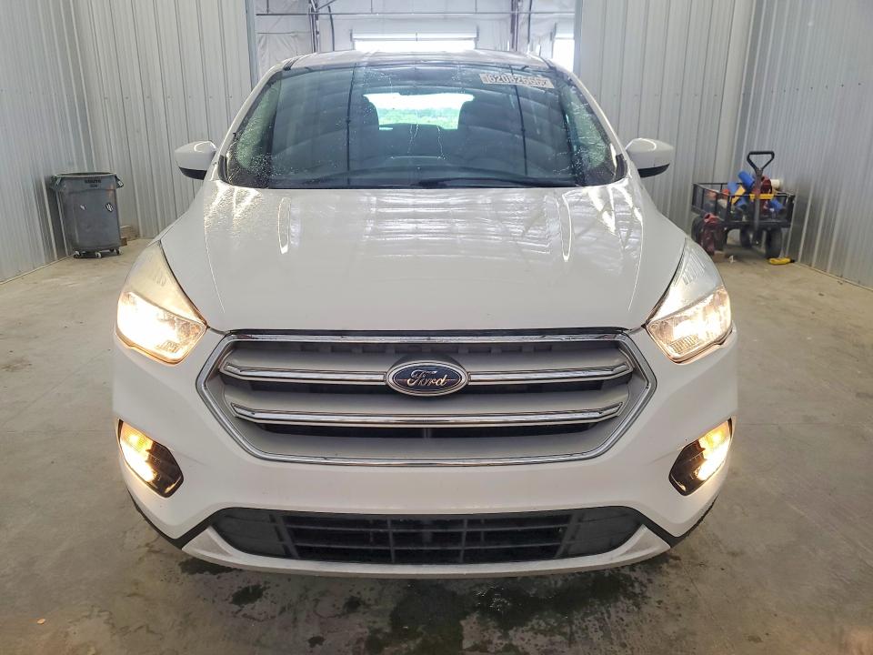 Фото 5 с аукциона – 2019 FORD ESCAPE с VIN 1FMCU0GD0KUB47582