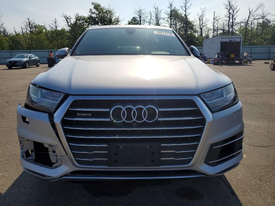 Photo 5 from auction – 2019 AUDI Q7 with VIN WA1LAAF70KD001417