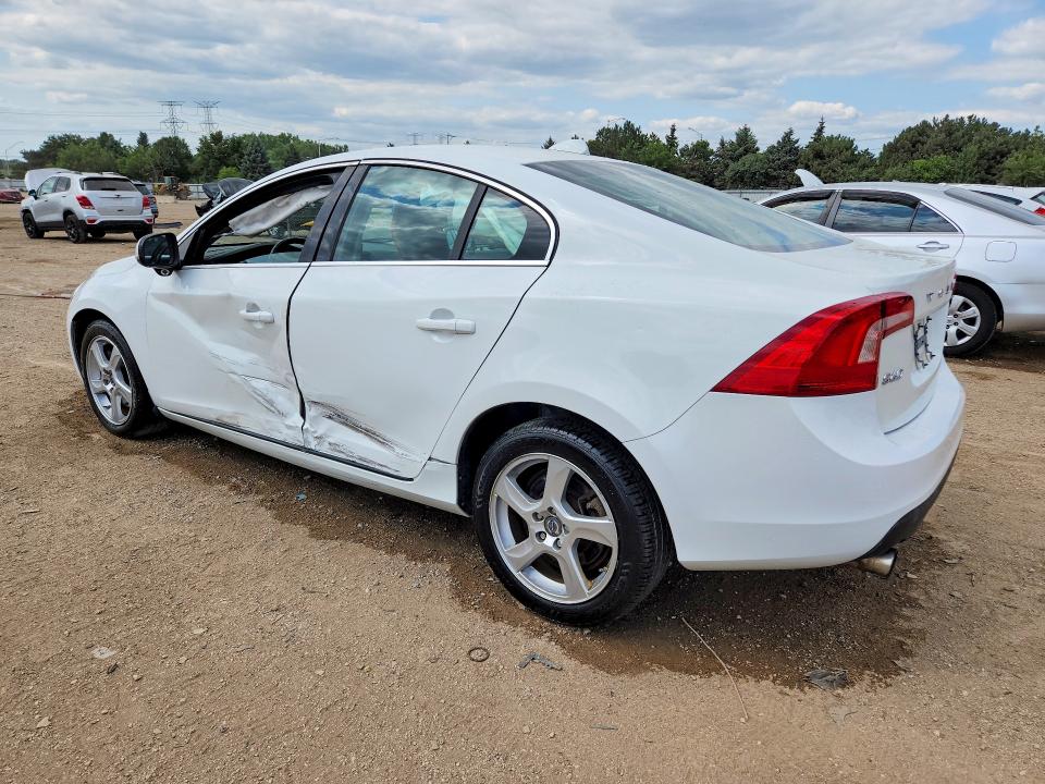 Photo 2 from auction – 2013 VOLVO S60 with VIN YV1612FHXD2183248