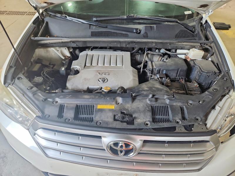Photo 12 from auction – 2013 TOYOTA HIGHLANDER with VIN 5TDBK3EH9DS248737