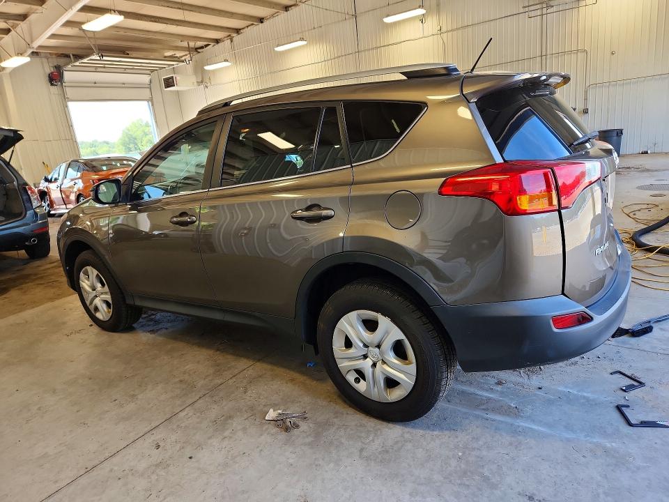 Photo 2 from auction – 2015 TOYOTA RAV4 with VIN 2T3BFREV6FW274646