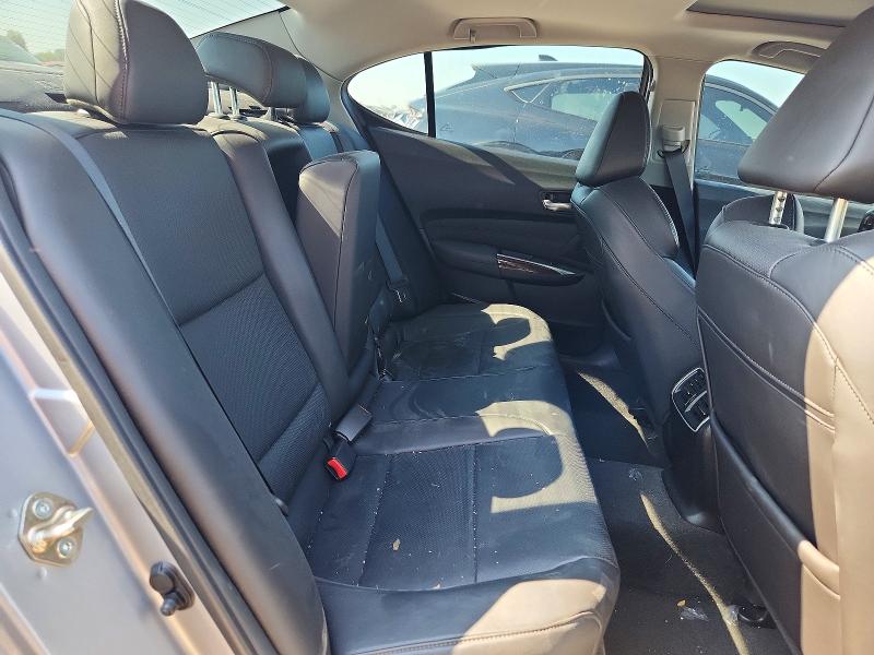 Photo 10 from auction – 2017 ACURA TLX with VIN 19UUB2F55HA002778