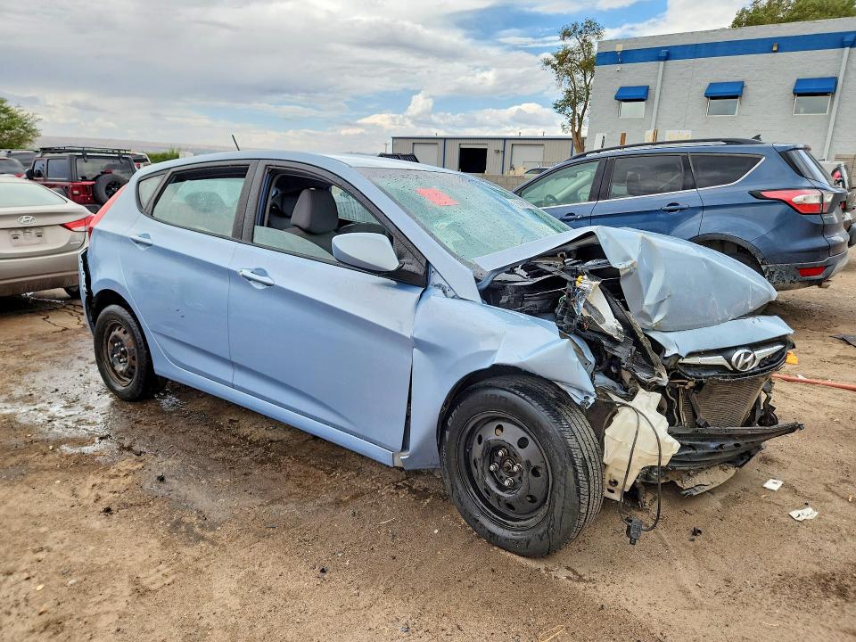 Photo 4 from auction – 2012 HYUNDAI ACCENT with VIN KMHCT5AE4CU030705