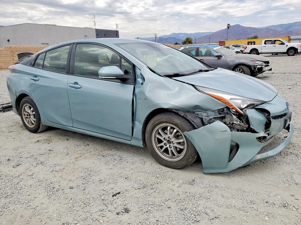 Photo 4 from auction – 2017 TOYOTA PRIUS with VIN JTDKBRFU5H3545882