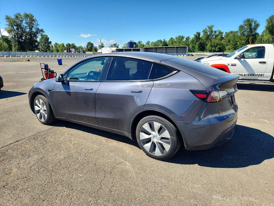 Zdjęcie 2 z aukcji – 2021 TESLA MODEL Y z VIN 5YJYGDEE3MF229998