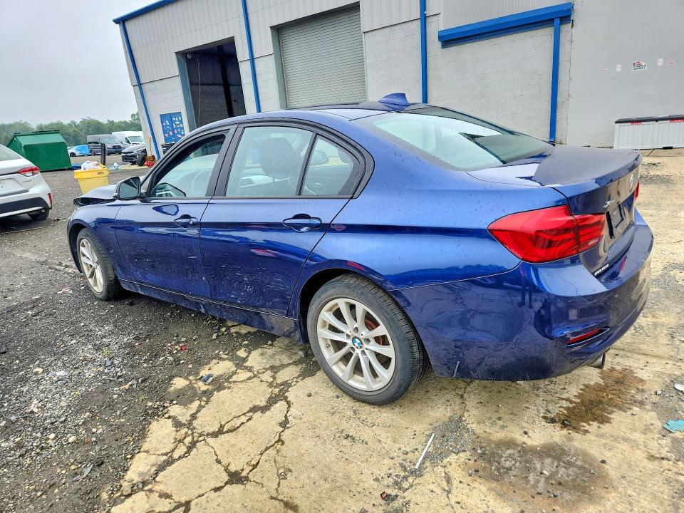 Photo 2 from auction – 2018 BMW 320 with VIN WBA8A3C54JA505962