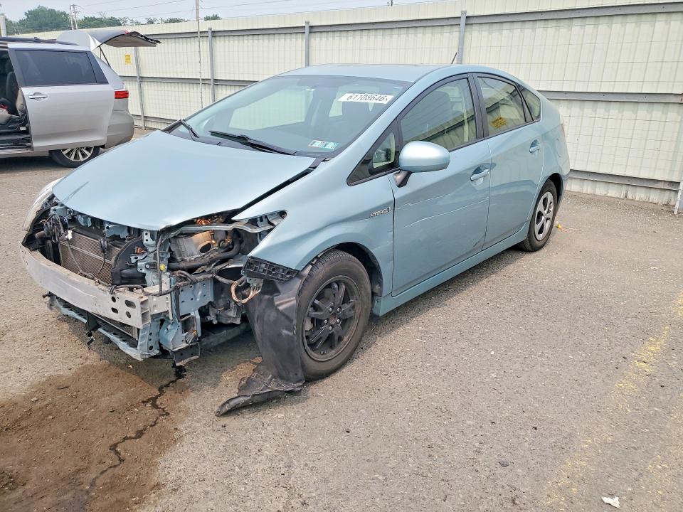 Photo 1 from auction – 2014 TOYOTA PRIUS with VIN JTDKN3DUXE1772533
