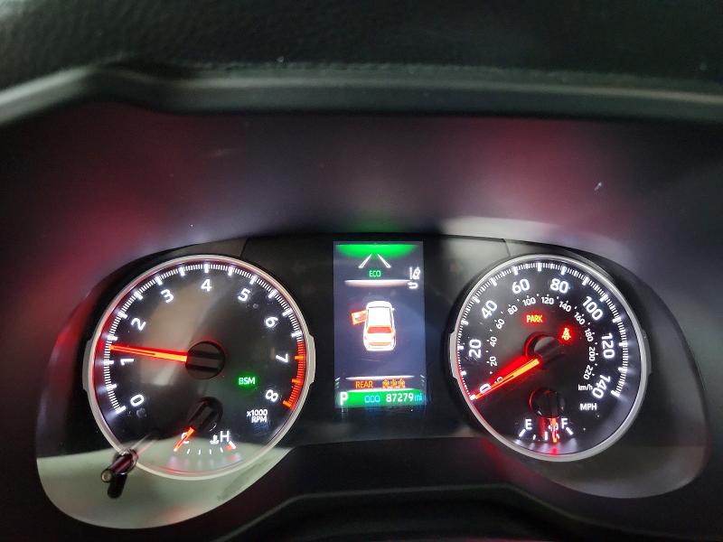 Photo 9 from auction – 2021 TOYOTA RAV4 with VIN 2T3W1RFV7MW127876