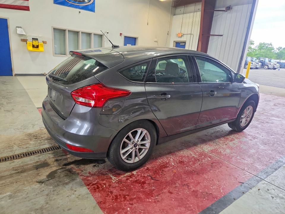 Photo 3 from auction – 2018 FORD FOCUS with VIN 1FADP3K22JL301341