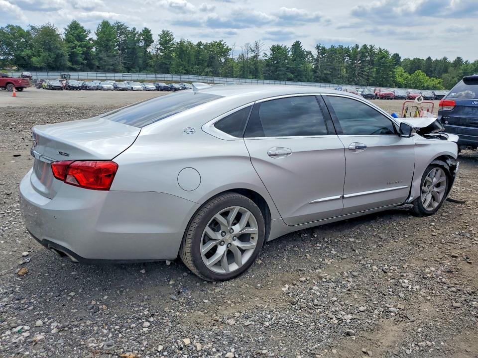 Photo 3 from auction – 2019 CHEVROLET IMPALA with VIN 1G1105S3XKU124175