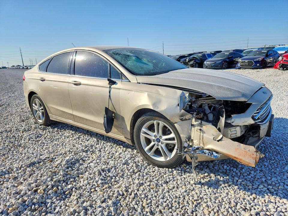 Photo 4 from auction – 2018 FORD FUSION with VIN 3FA6P0H70JR114675
