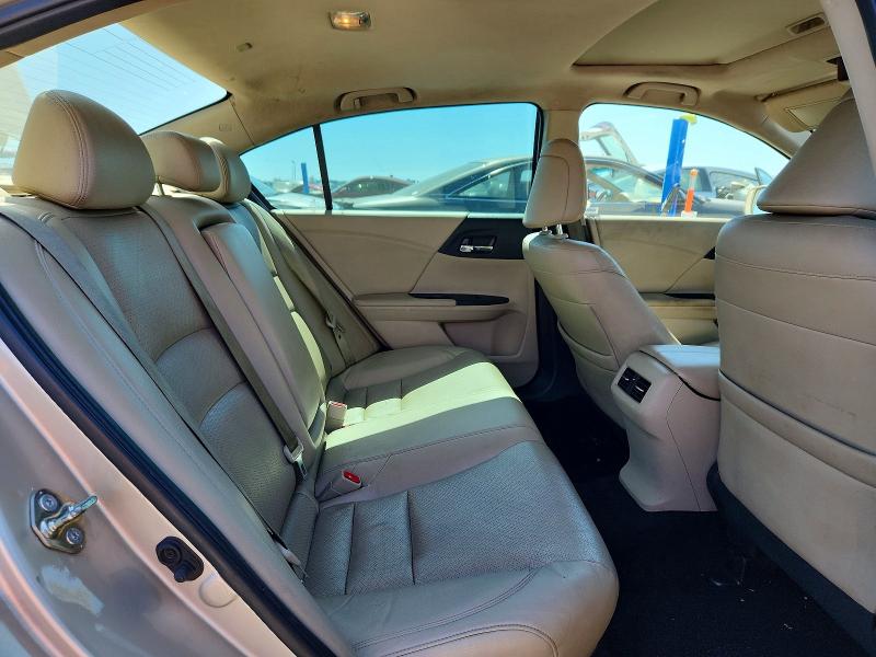 Photo 10 from auction – 2016 HONDA ACCORD with VIN 1HGCR3F89GA020299