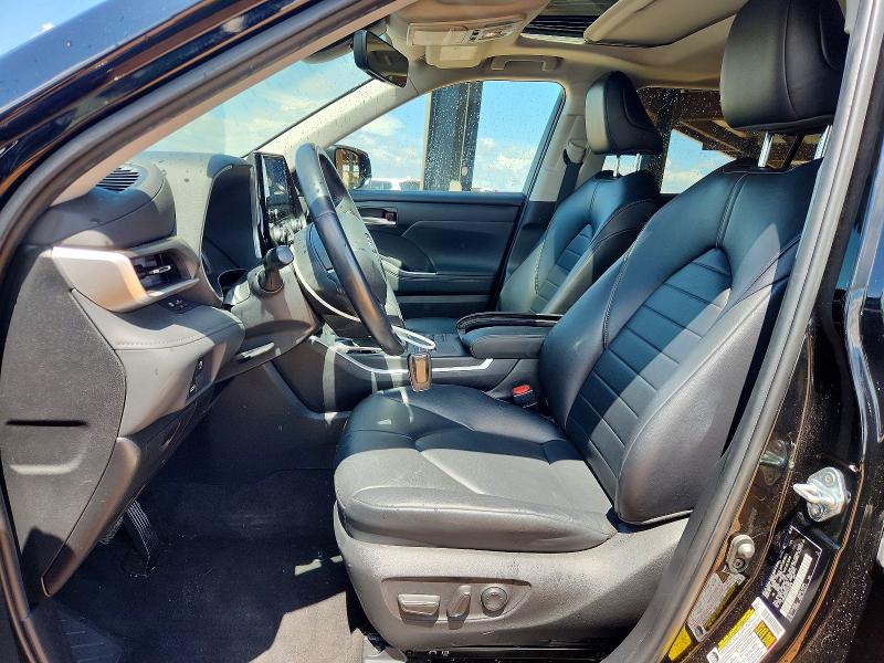 Photo 7 from auction – 2023 TOYOTA HIGHLANDER with VIN 5TDKDRAH5PS025070