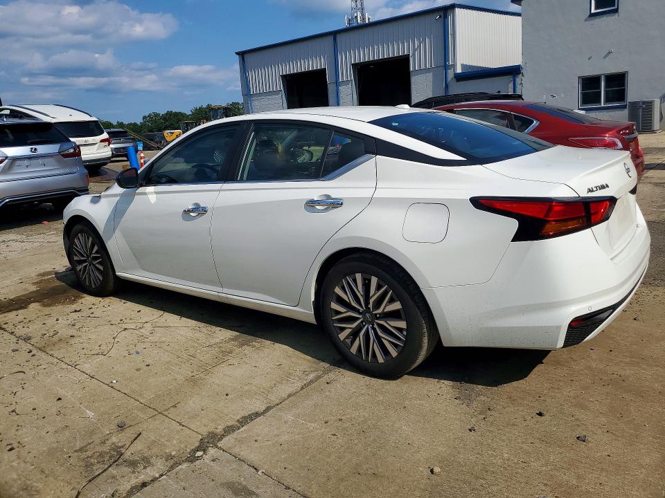 Photo 2 from auction – 2025 NISSAN ALTIMA with VIN 1N4BL4DV4SN317501